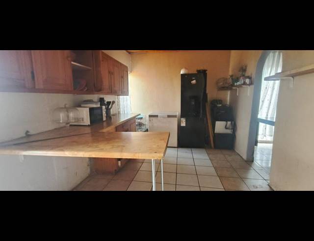 3 BEDROOM HOUSE FOR SALE IN ELANDSPOORT